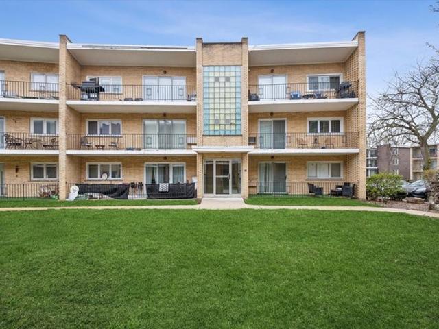 Condo for sale in Oak Lawn, Illinois