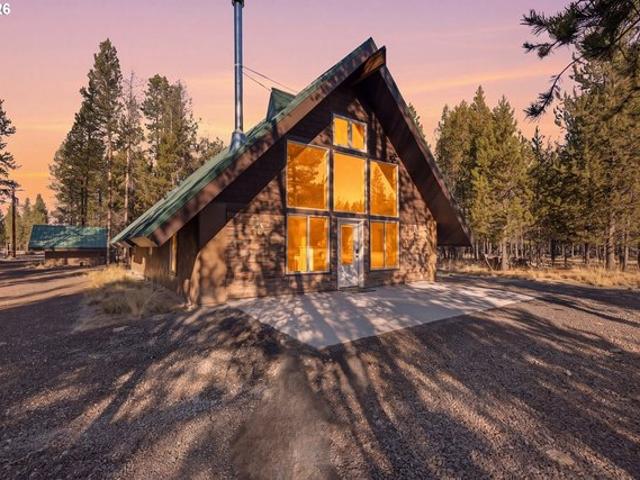 House for sale in La Pine, Deschutes County