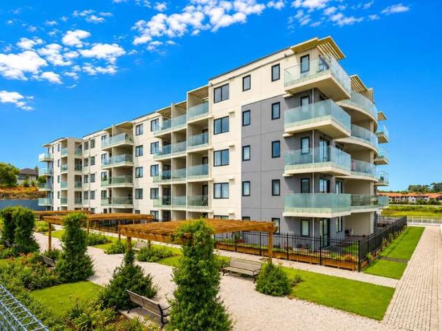 House for sale in Paremoremo