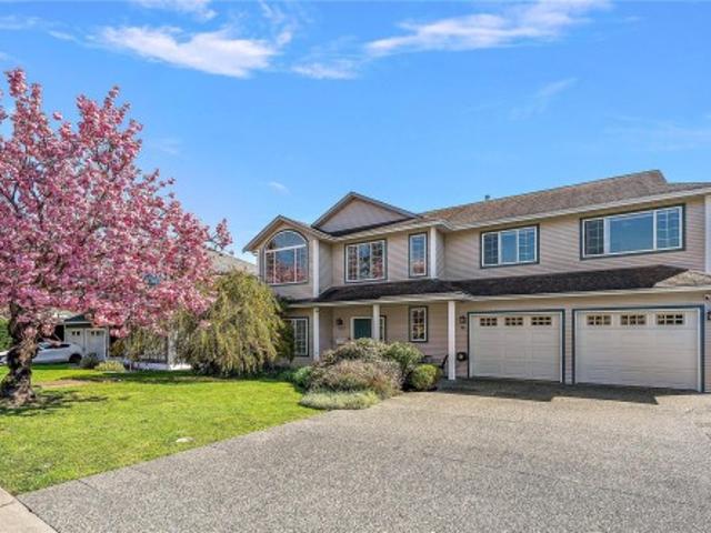 House for sale in Sidney, British Columbia