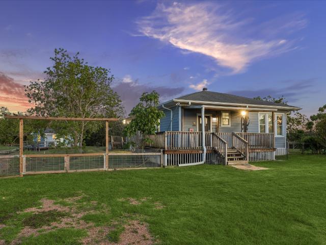 House for sale in Cat Spring, Texas