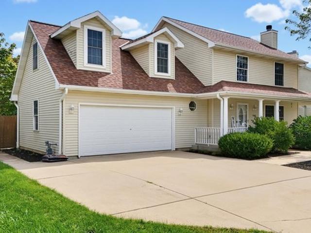 House for sale in Oak Creek, Wisconsin