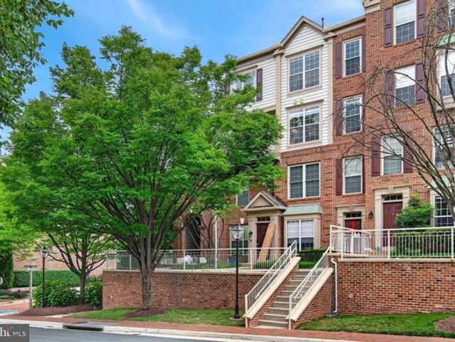 Condo for sale in Virginia