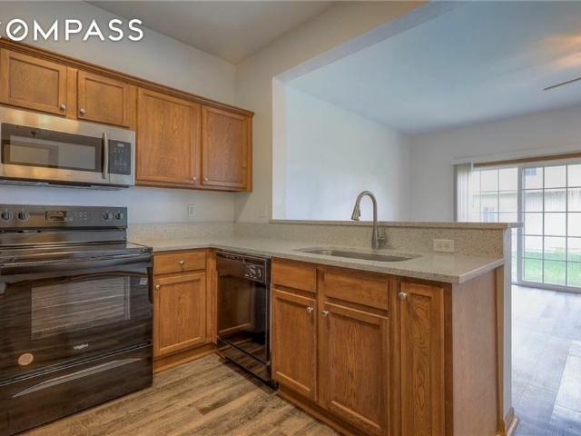 Townhouse for sale in Kansas City Townhouse for sale in Kansas City
