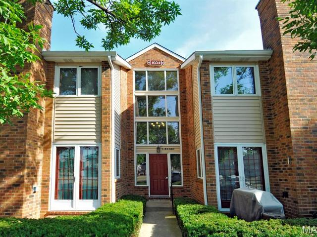 Condo for sale in Ballwin, Missouri