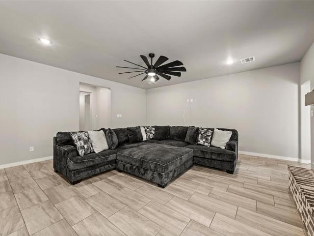 House for sale in Temple Bar Marina, Texas
