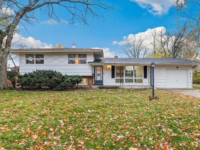 House for sale in Flossmoor, Illinois