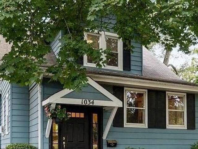 House for rent in Deerfield, Illinois