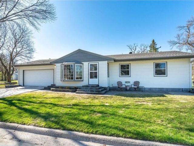 House for sale in Fergus Falls, Minnesota