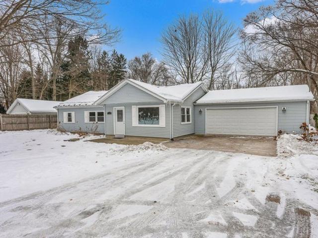 House for sale in Vicksburg, Michigan