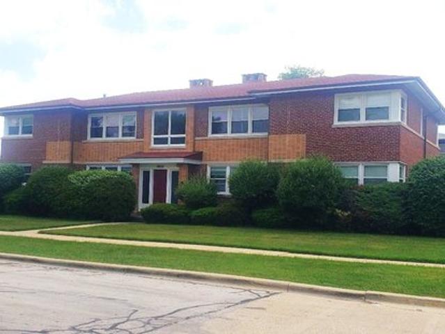 Condo for sale in Westchester, Illinois