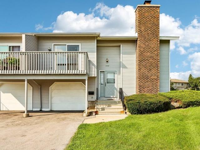 Condo for sale in Whitnall Park Square, Franklin