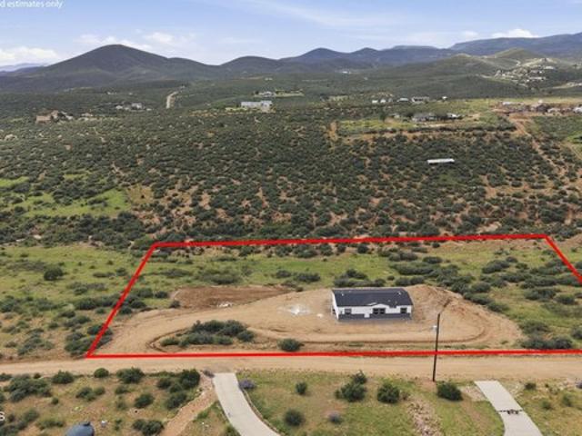 House for sale in Dewey, Arizona