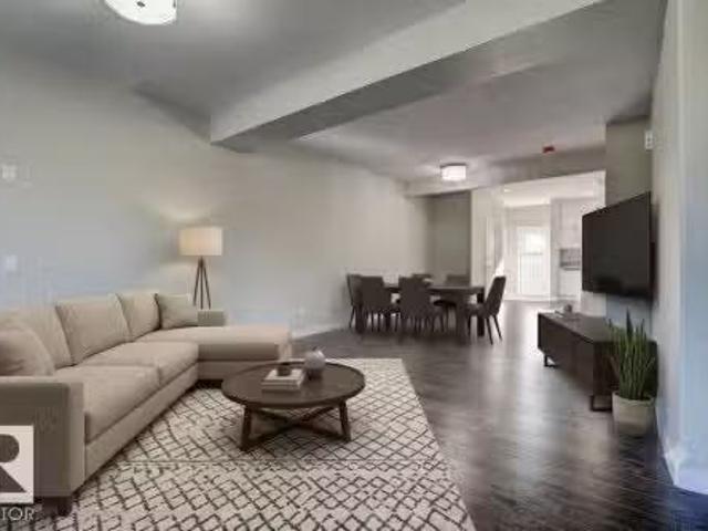 House for sale in Canora, Edmonton