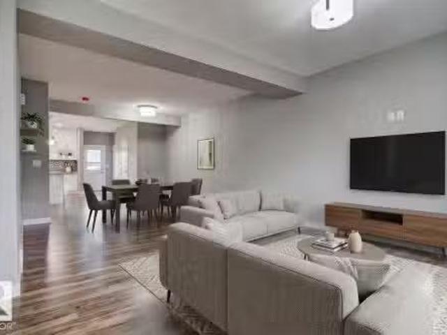 House for sale in Canora, Edmonton