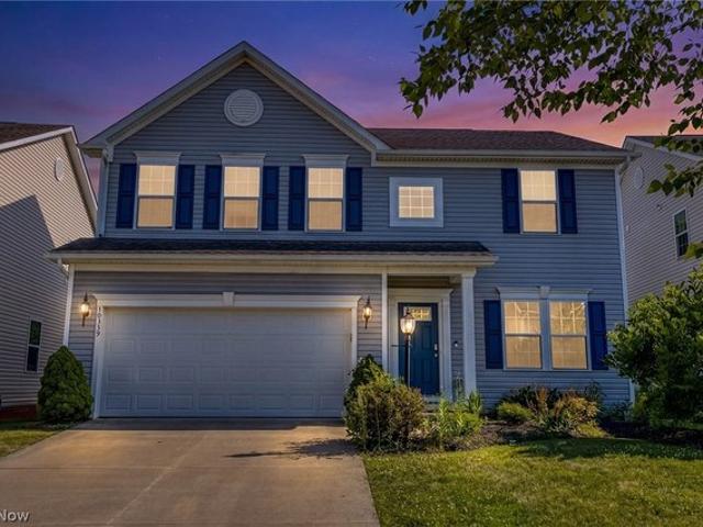 House for sale in Summit, Ohio