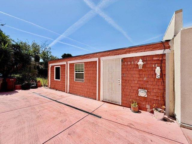 House for sale in Oakland, California