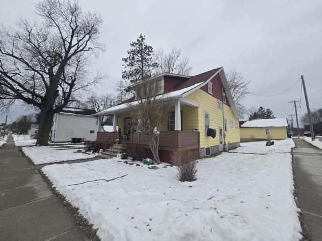 House for sale in Juneau, Wisconsin
