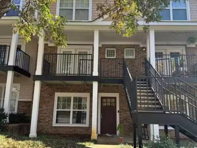 Condo for sale in Athens