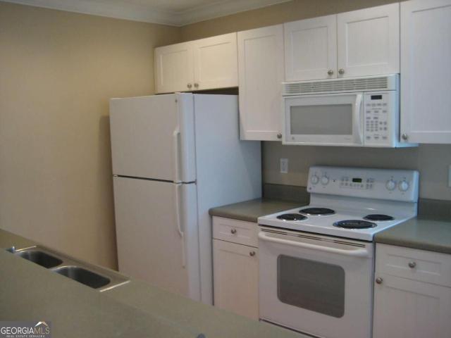 Condo for sale in The Summit of Athens, Athens