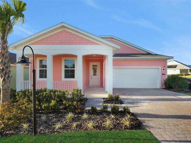 House for sale in Lady Lake, Florida