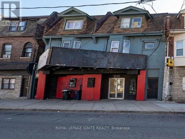 Commercial for rent in Woburn, Ontario