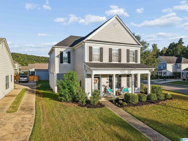 House for sale in Brompton, Moody