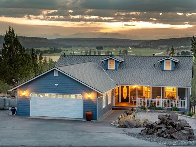 House for sale in Prineville, Crook County