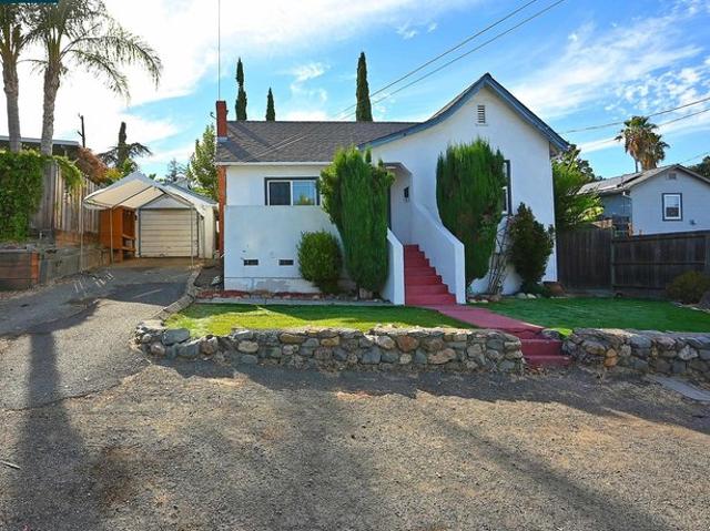 House for sale in Martinez, Contra Costa County