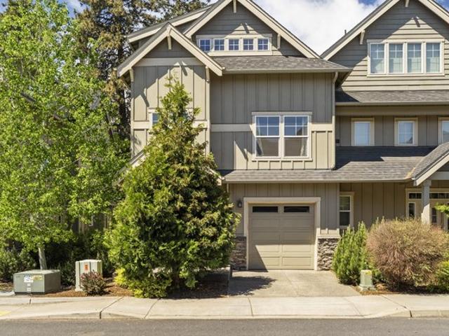 Townhouse for sale in Oregonia