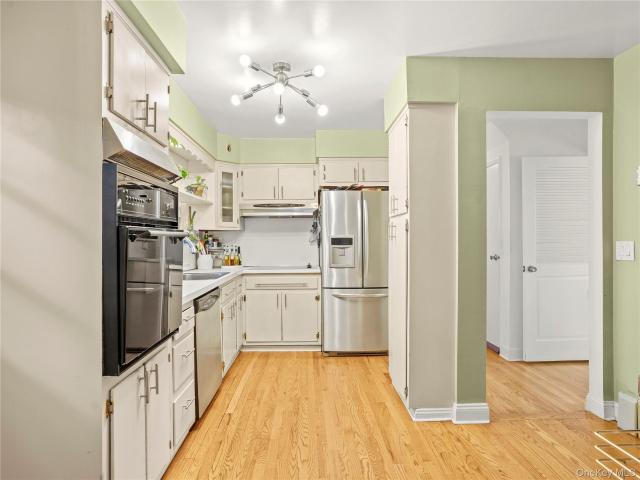 Property for rent in Shore Acres, Mamaroneck, Village of Mamaroneck