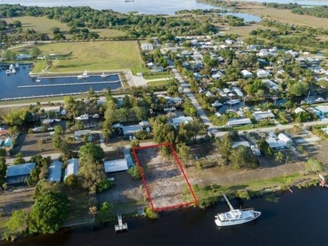 Land for sale in Moore Haven, Florida