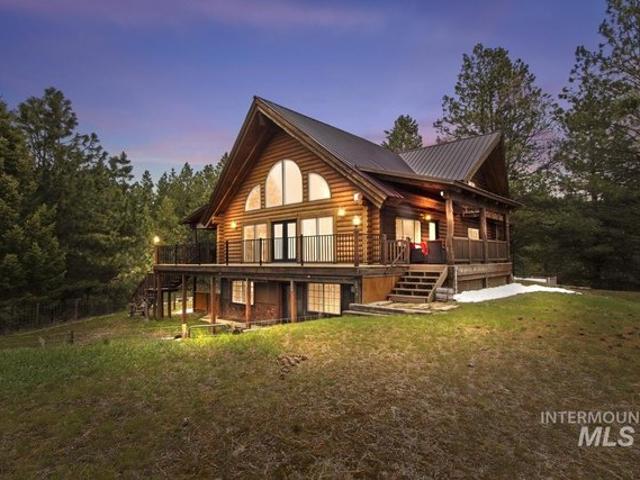 House for sale in Cascade, Idaho