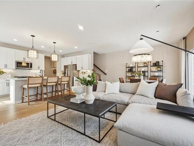Townhouse for sale in Hennepin, Minnesota
