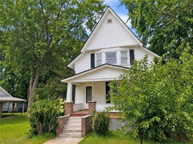 House for sale in Creston, Ohio
