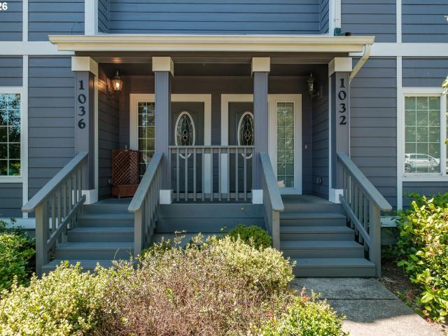 Townhouse for sale in Oregonia