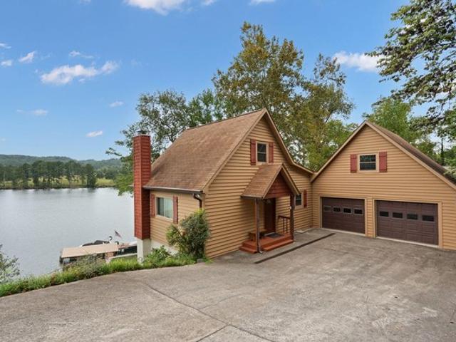 House for sale in Spring City, East Tennessee