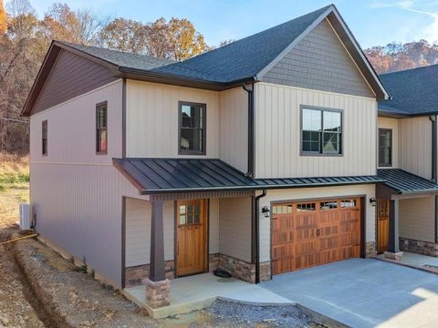 Condo for sale in Virginia