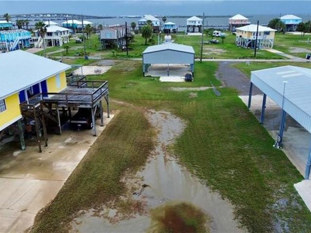Land for sale in Grand Isle, Louisiana