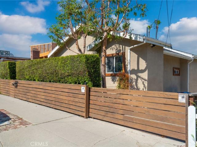 House for sale in Canoga Park, California