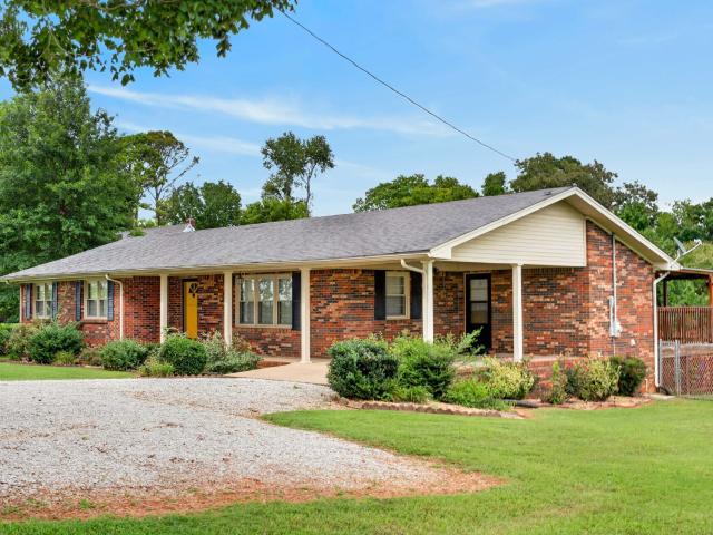 House for sale in Adairville, Kentucky