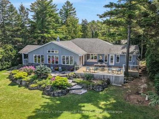 House for sale in Wasaga Beach, Ontario