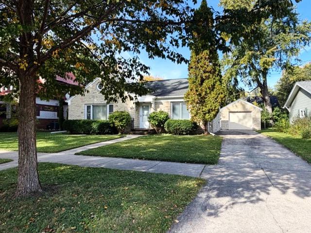 House for sale in Astor, Green Bay