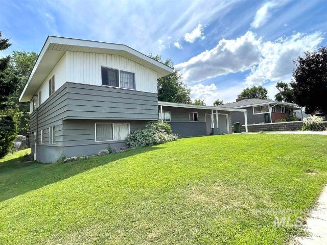 House for sale in Oregonia