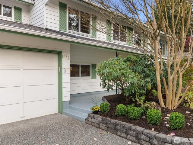 House for sale in Bellevue, Washington