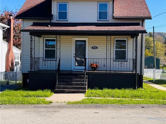 House for sale in Hopwood, North Union Township