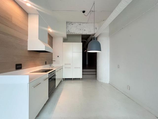House for rent in Toronto Centre, Toronto