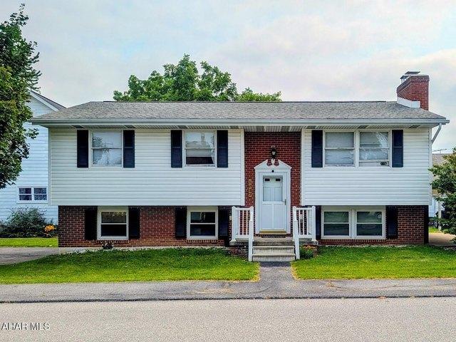 House for sale in Blair, Pennsylvania