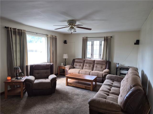 House for sale in West Elizabeth, Pennsylvania