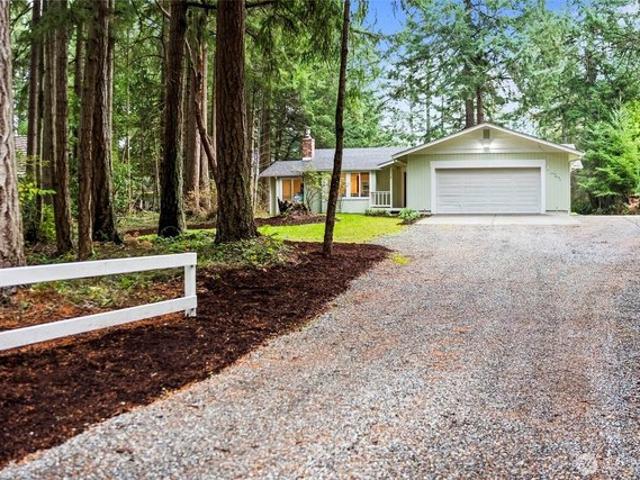 House for sale in Fox Island, Washington
